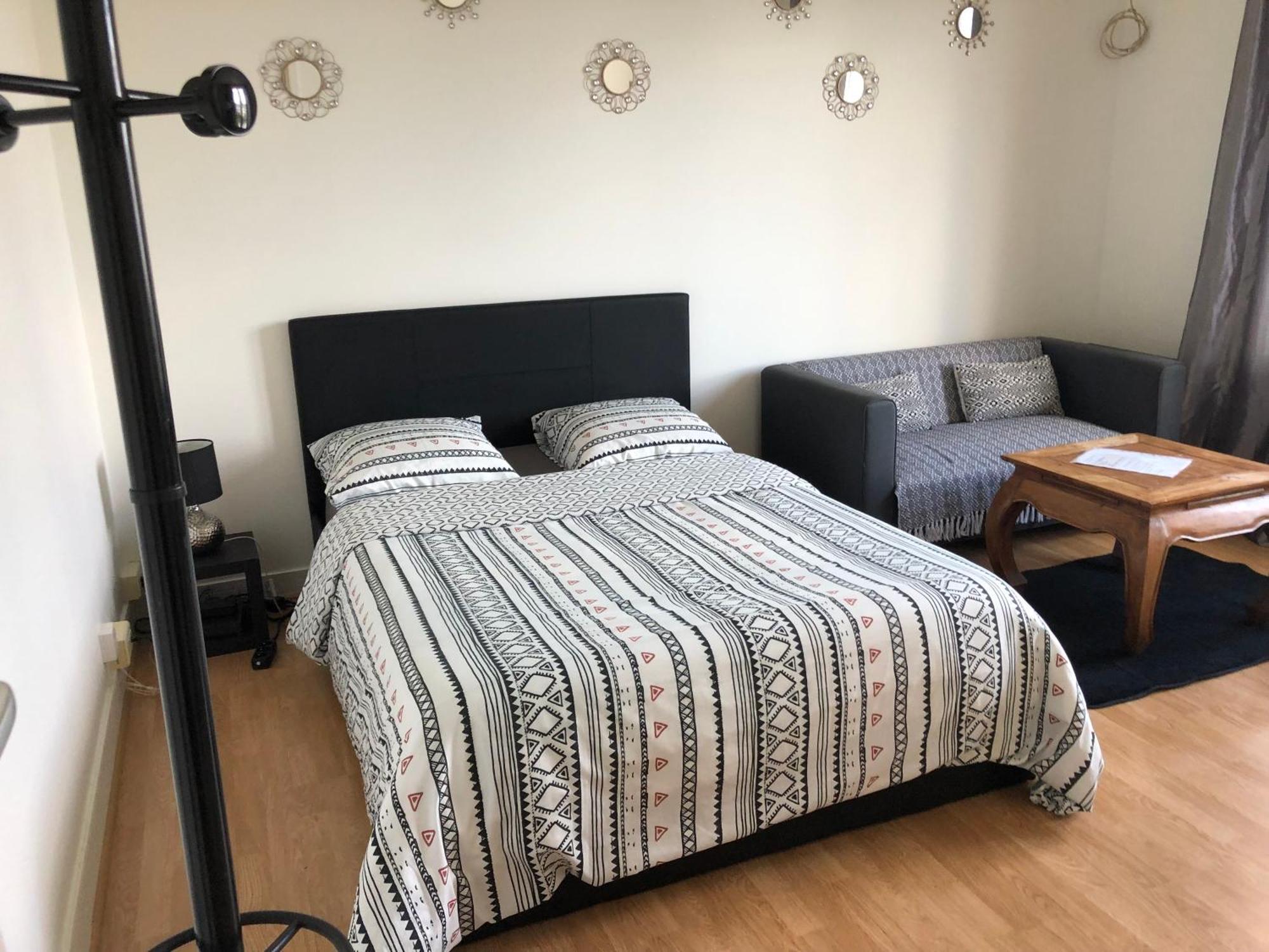Appartement Entier 2 Chambres Бове Экстерьер фото